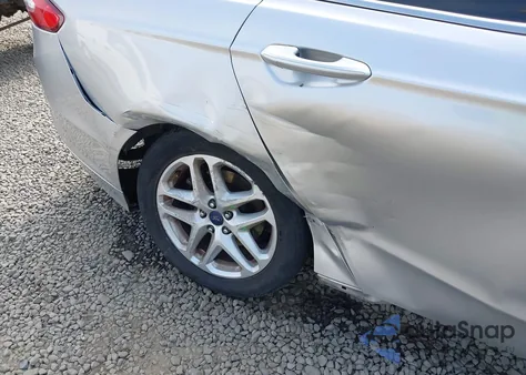 2013 Ford Fusion Se z USA, uszkodzony, nr VIN 3FA6P0H73DR345431